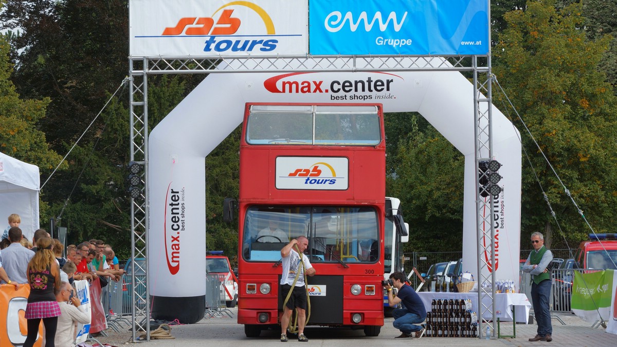 O Fotomagazin /  Austrian open Buspulling 2015 in Wels